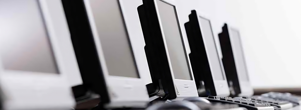 COM1003_What Makes a Computer a Computer