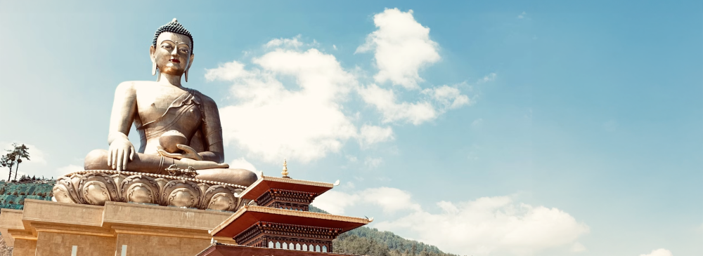 TRA1224_Living in Buddhism In Dialogue with Bilingual Sūtras